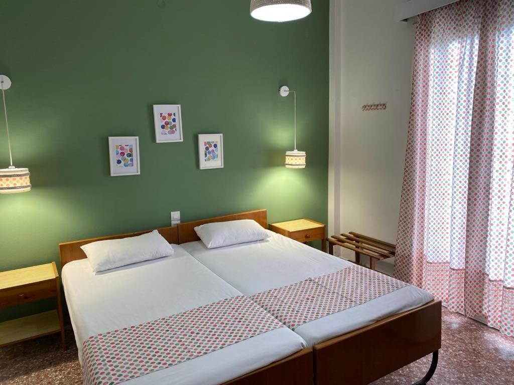 Thalia Hotel Kamena Vourla Extérieur photo